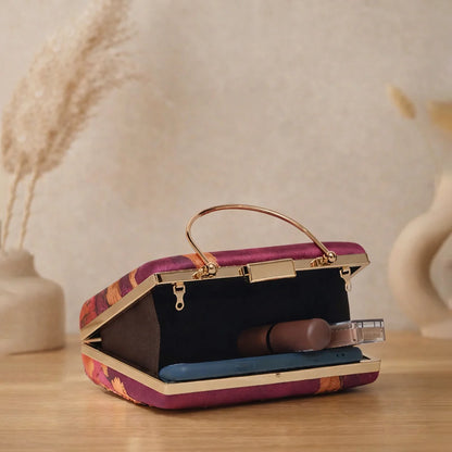Luxury Floral Embroidered Hand Clutch