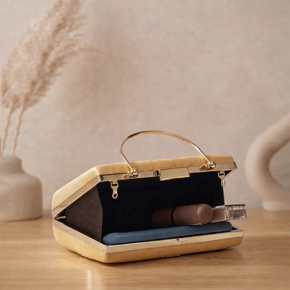 Luxury Golden Floral Embroidered Hand Clutch
