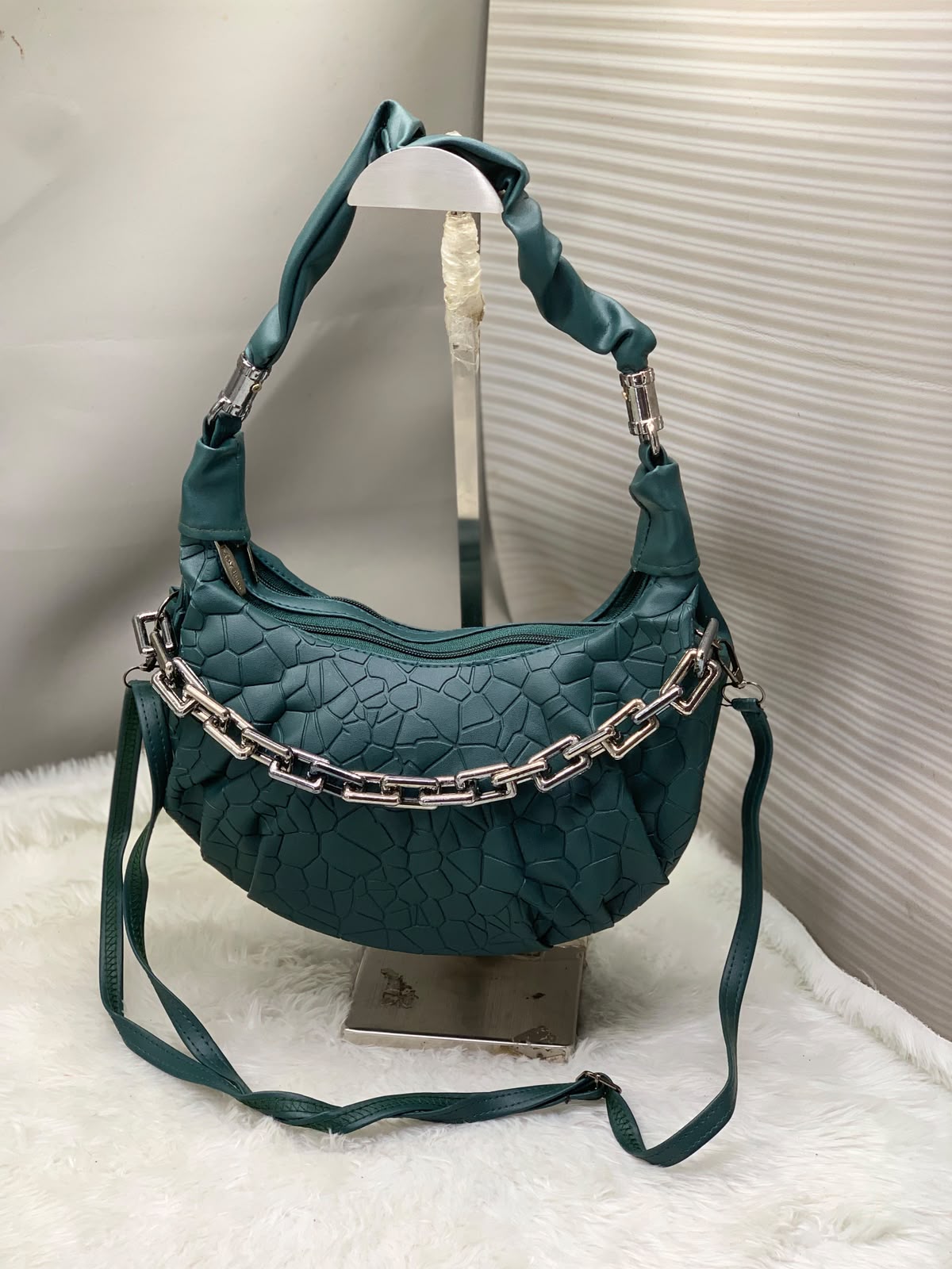 The Evelyn Chain Slouch