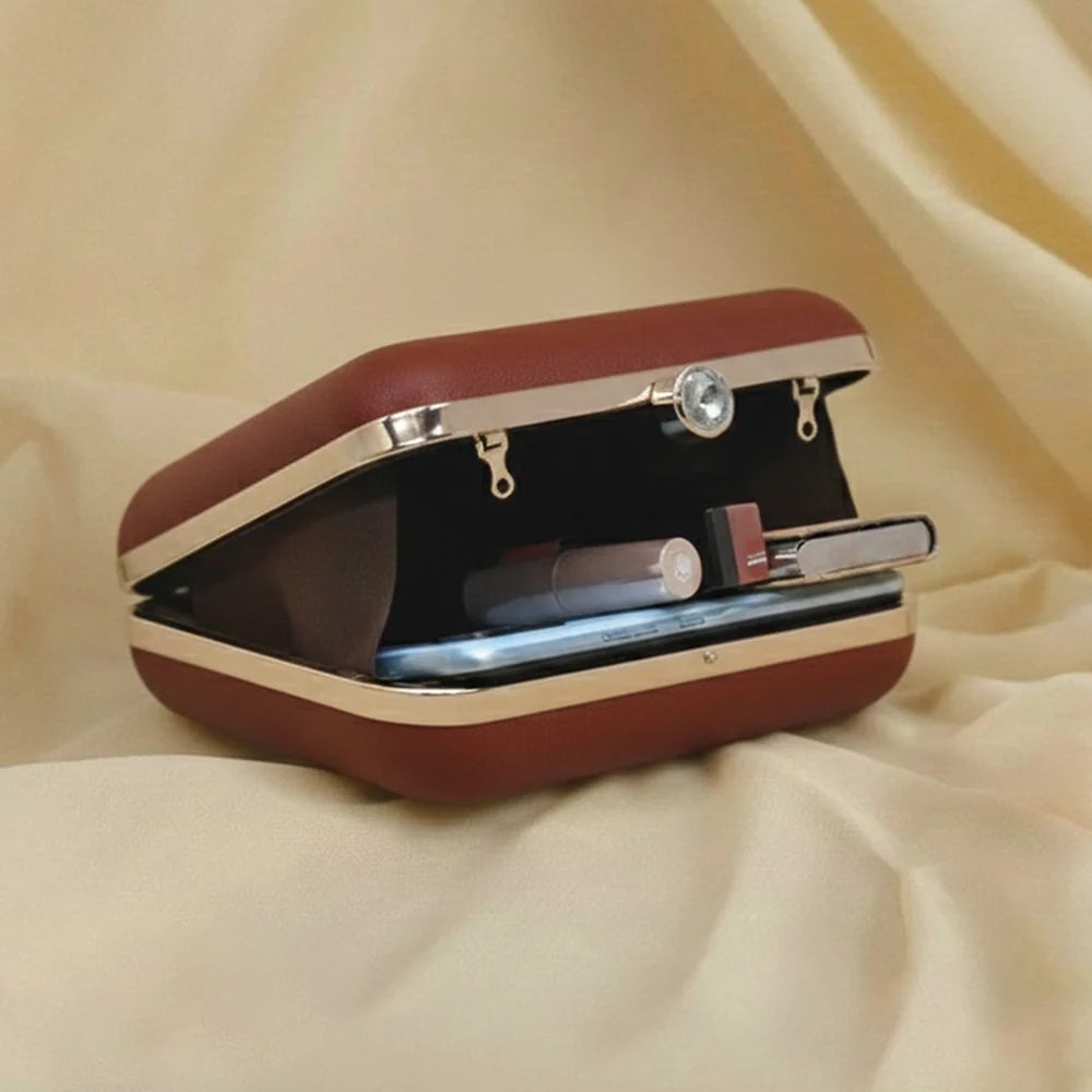 The Stella Portrait Clutch